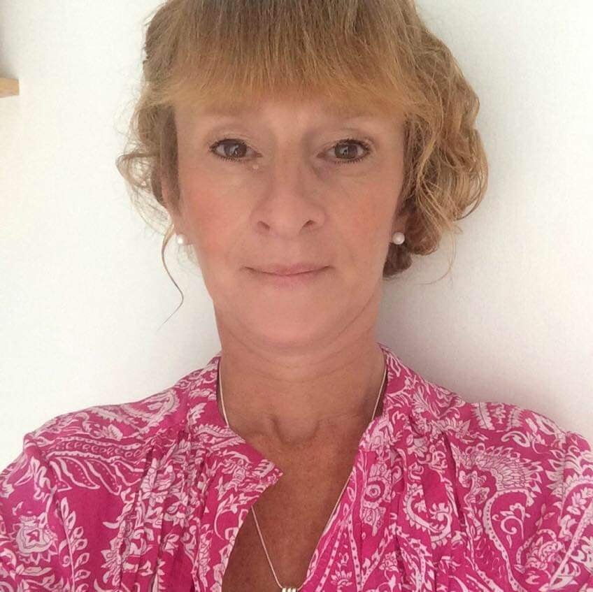 Mandie Dite, Resin Enthusiast and Craft Resin Talent Award Winner From The UK