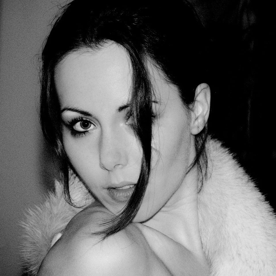 Viola Froidevaux, artist from Germany