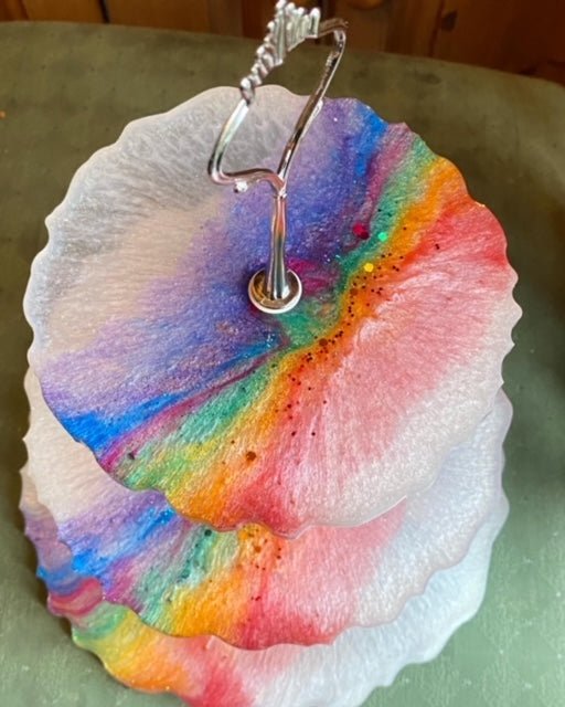 Jemma, Resin Artist - @avagraceresin