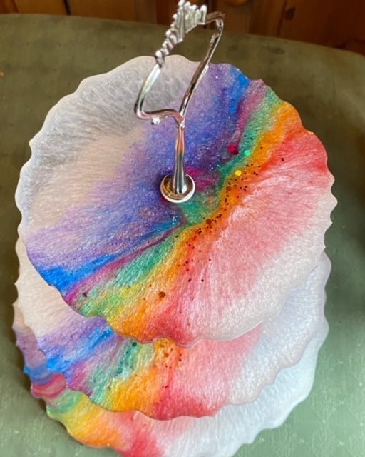 Jemma, Resin Artist - @avagraceresin